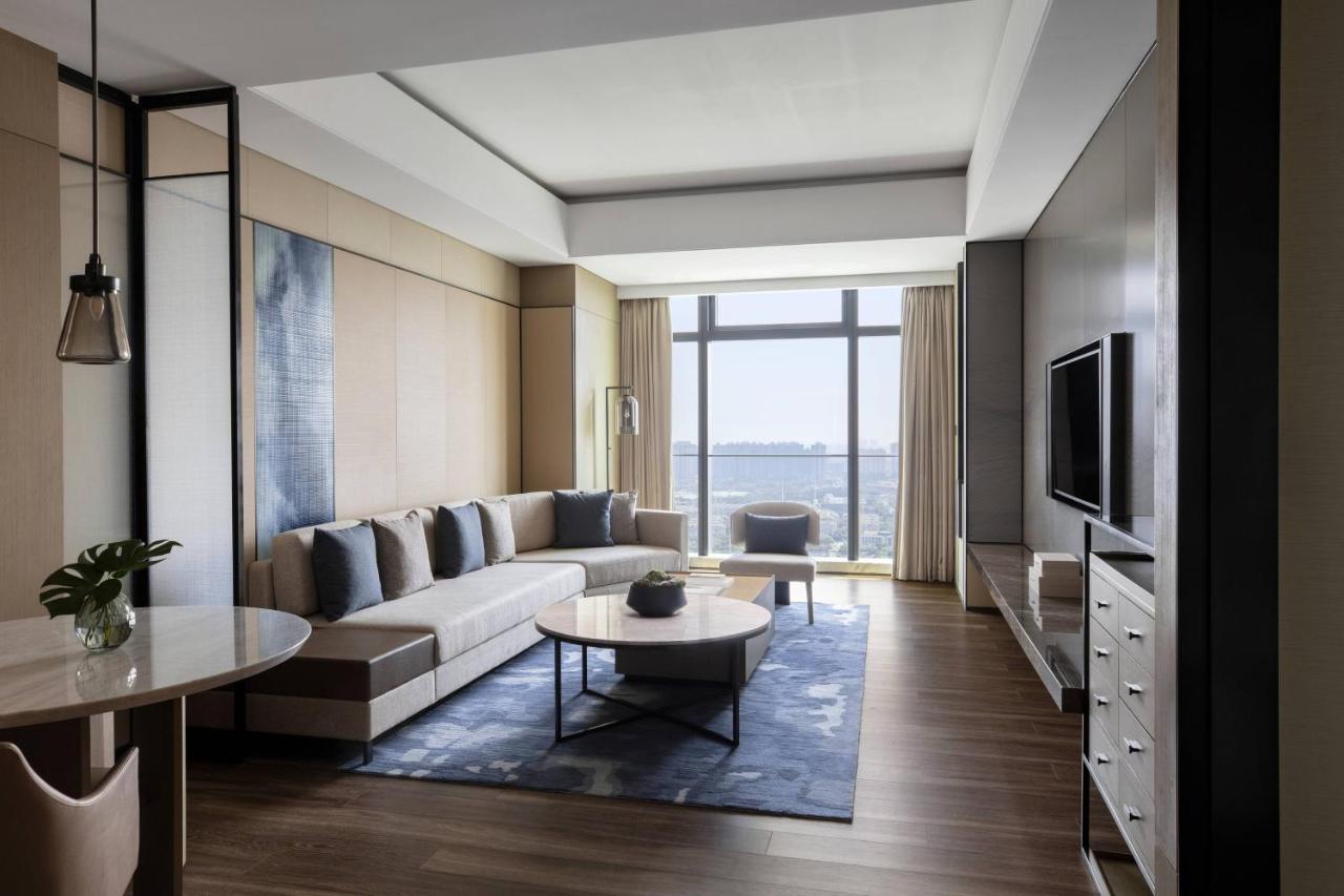 Zhangjiagang Marriott Hotel Luaran gambar